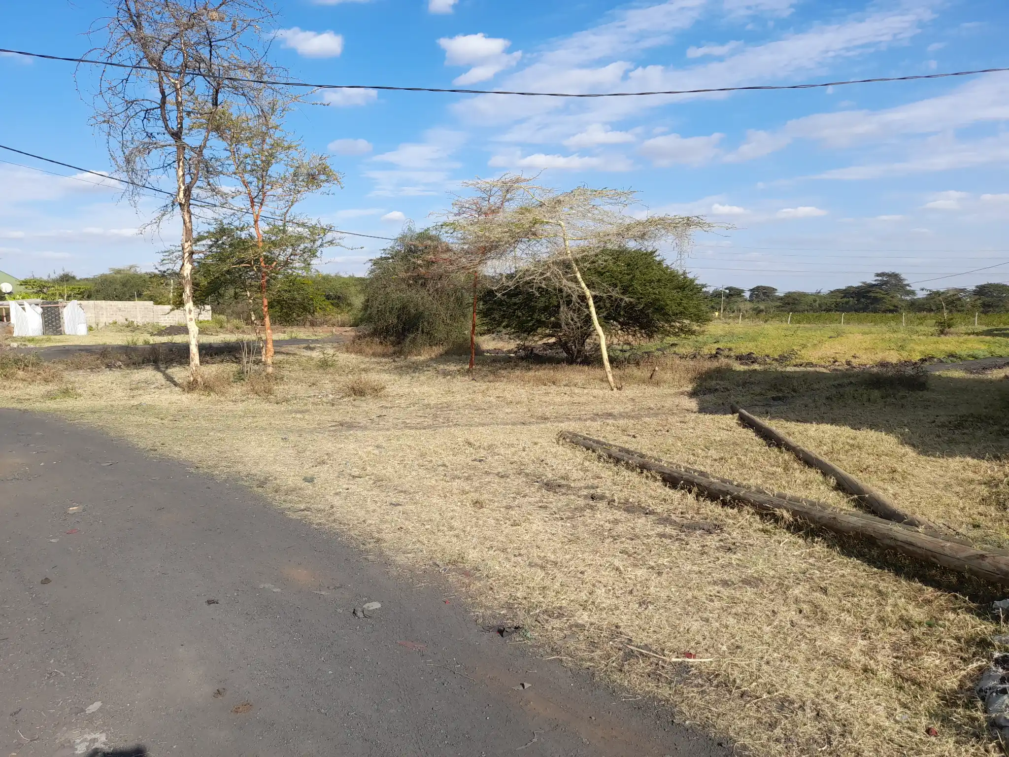 Kiwanja cha Ekari 0.13 Laizer, Moshono – Maji na Umeme Vipo