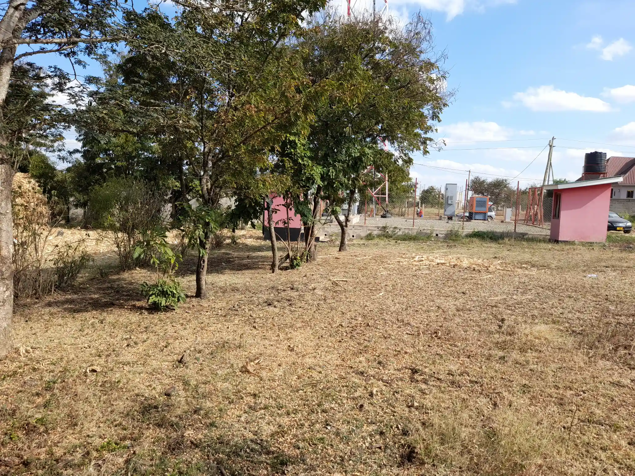 Kiwanja Bora cha 20×20m cha Biashara Kiserian Madukani – Karibu na Naberera Road na Arusha Bypass