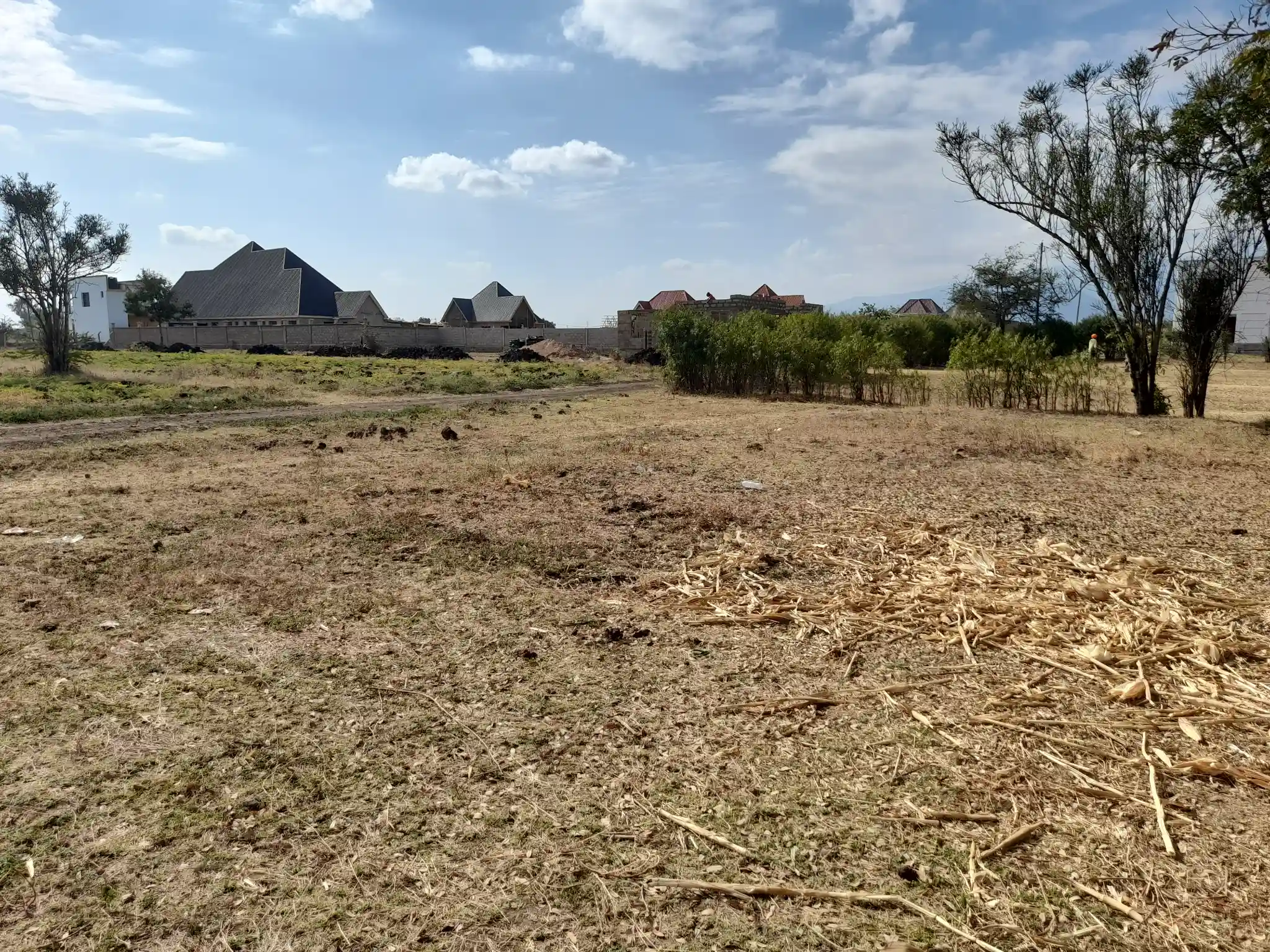 Kiwanja Bora cha 20×20m cha Biashara Kiserian Madukani – Karibu na Naberera Road na Arusha Bypass